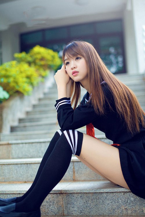 小组赛险胜罗马尼亚，展现韧性，罗马尼亚乙组附加赛